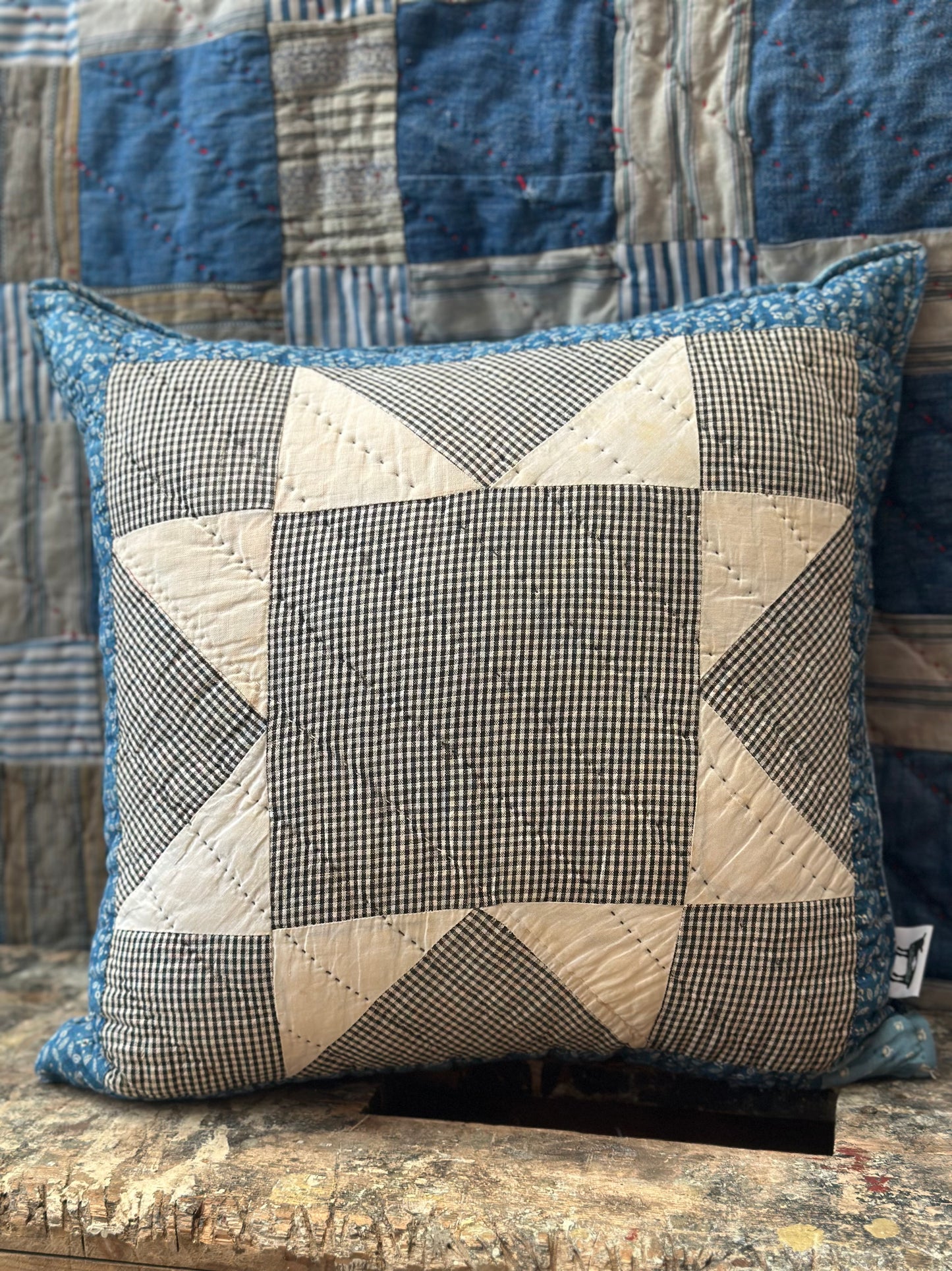 8 Point Star Quilt Pillow 18” DA