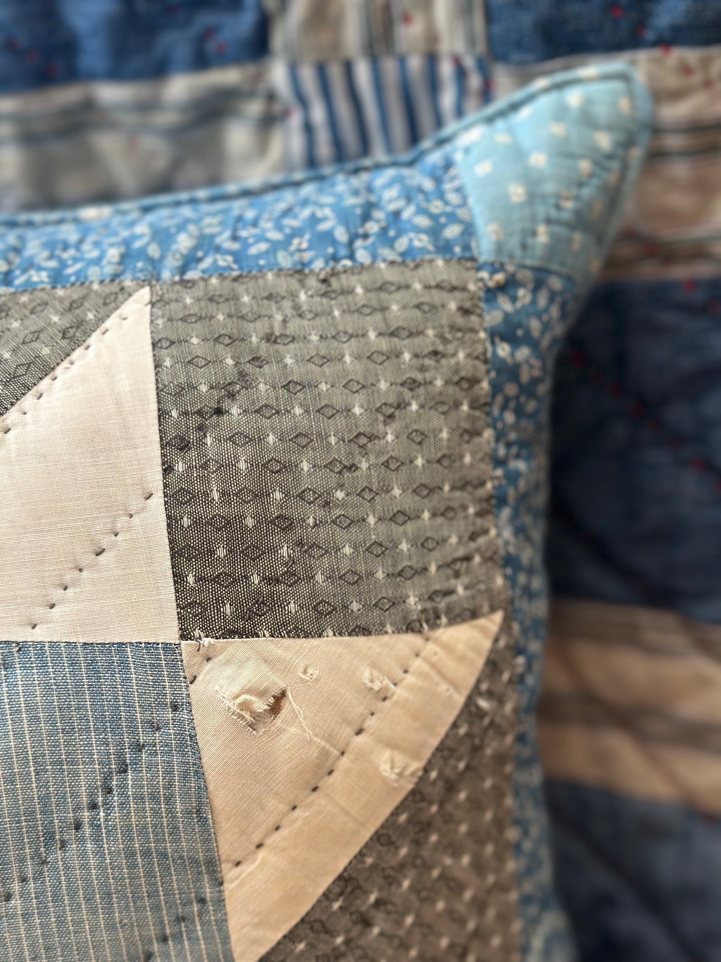 8 Point Star Quilt Pillow 18” DA